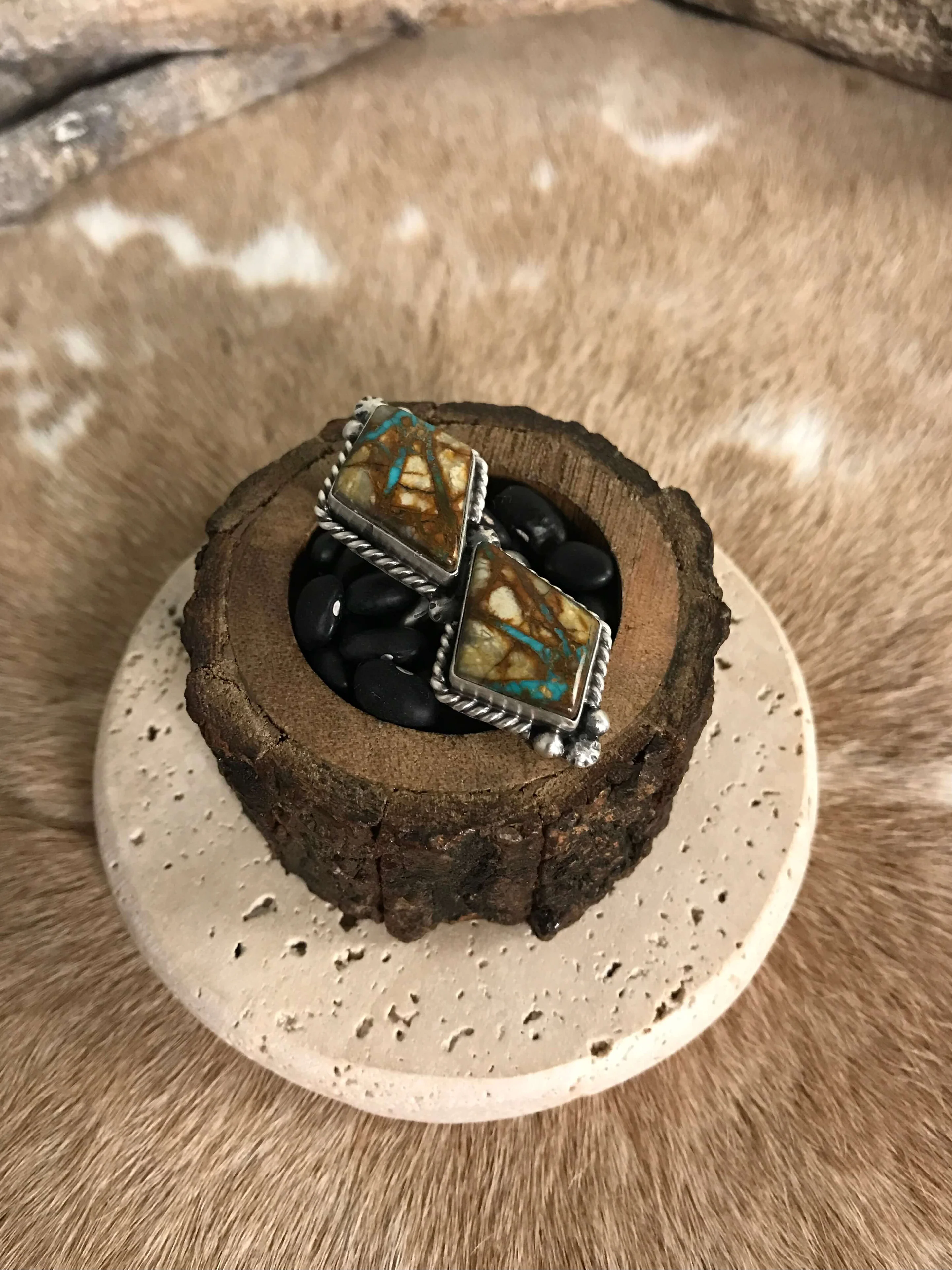The Roanoke Adjustable Ring, 1