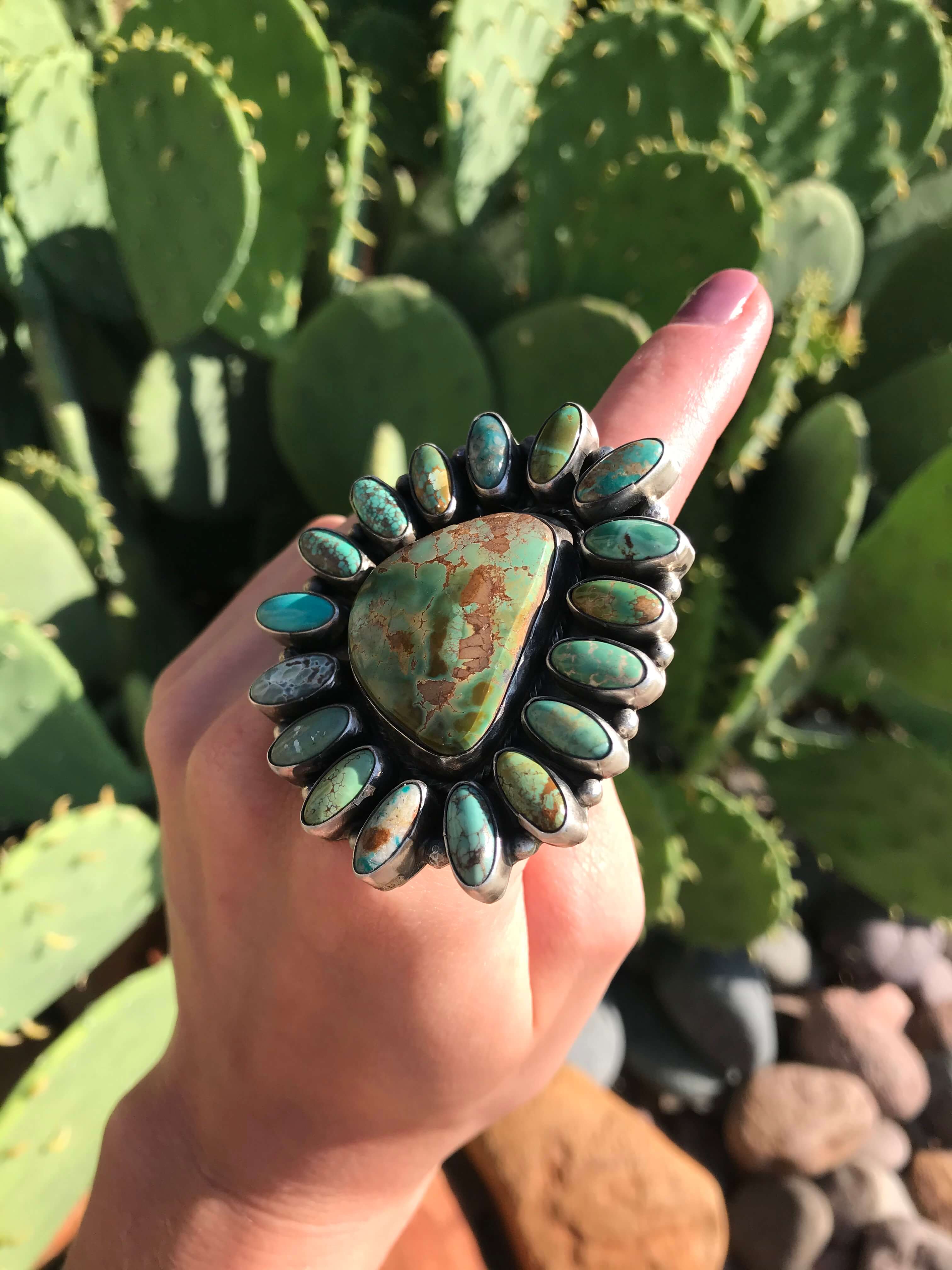 The Santo Turquoise Cluster Ring, Sz. 8.5 - Image 4