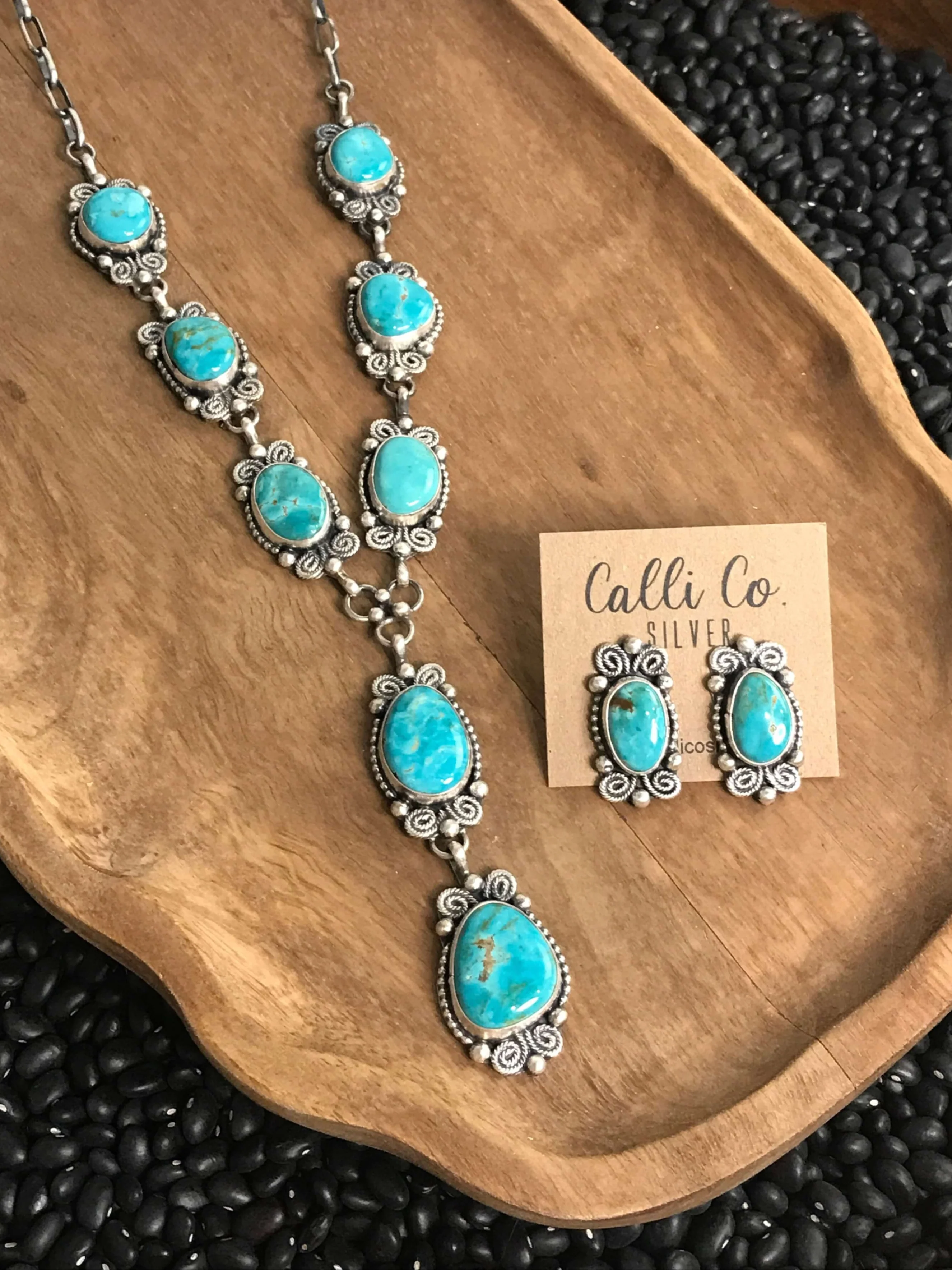 The Shima Lariat Necklace Set