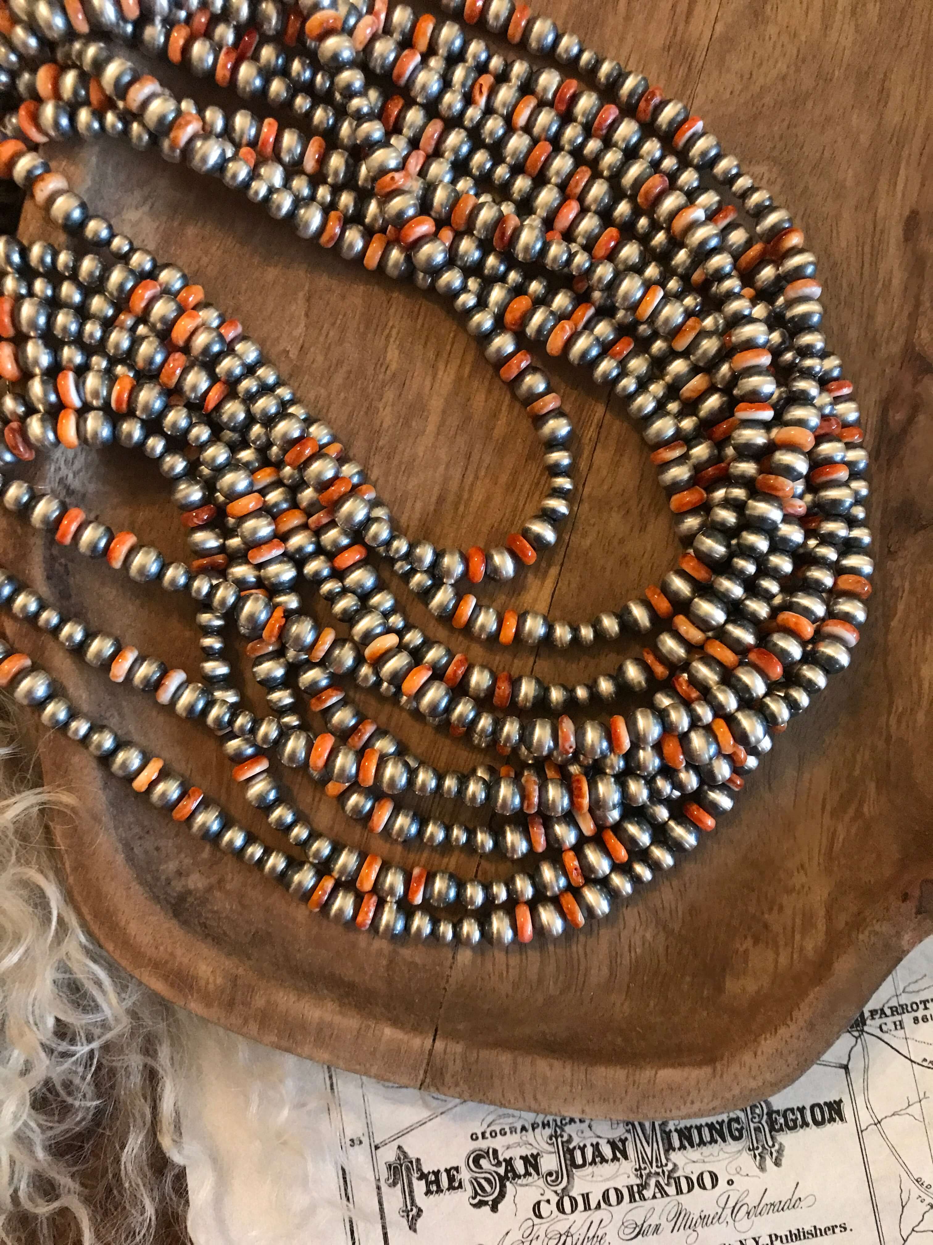 The Stillwater Necklace in Orange Spiny - Image 3