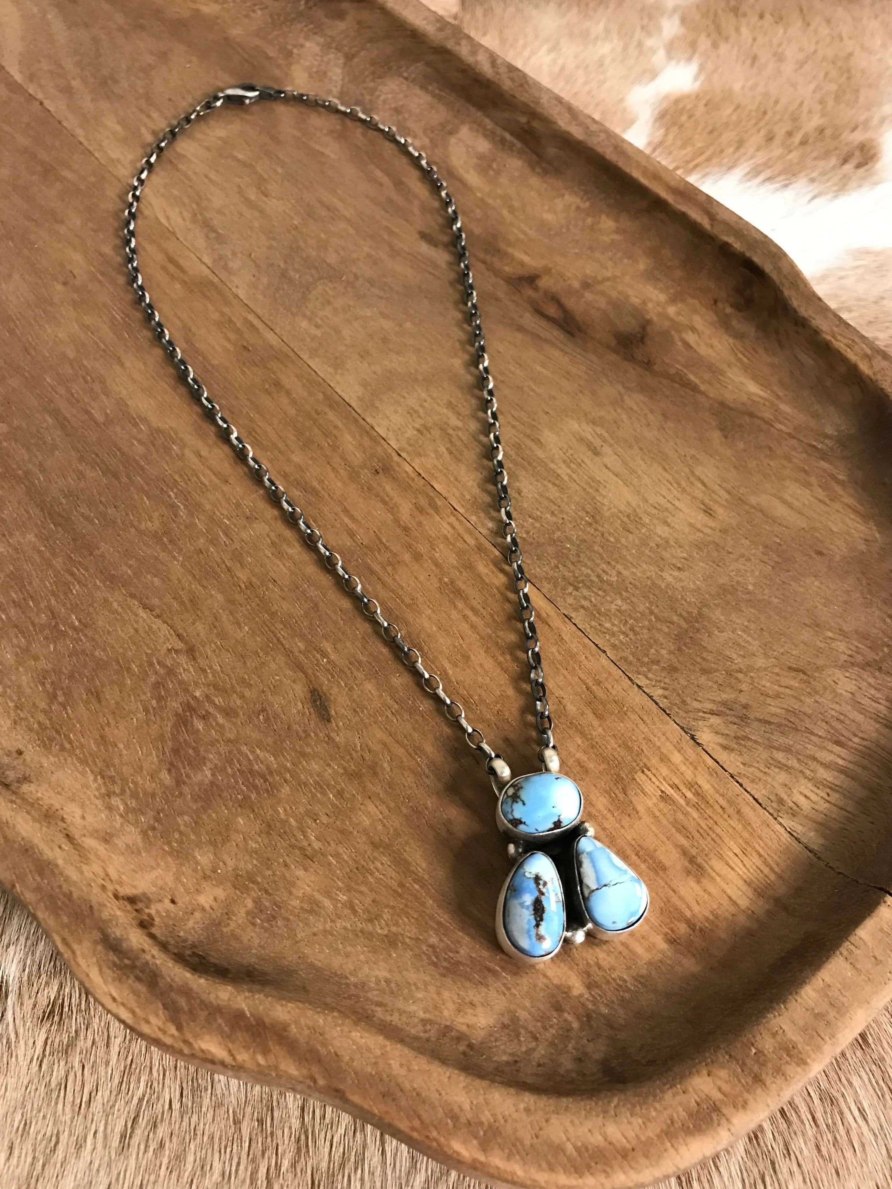 The Tempe Necklace, 11