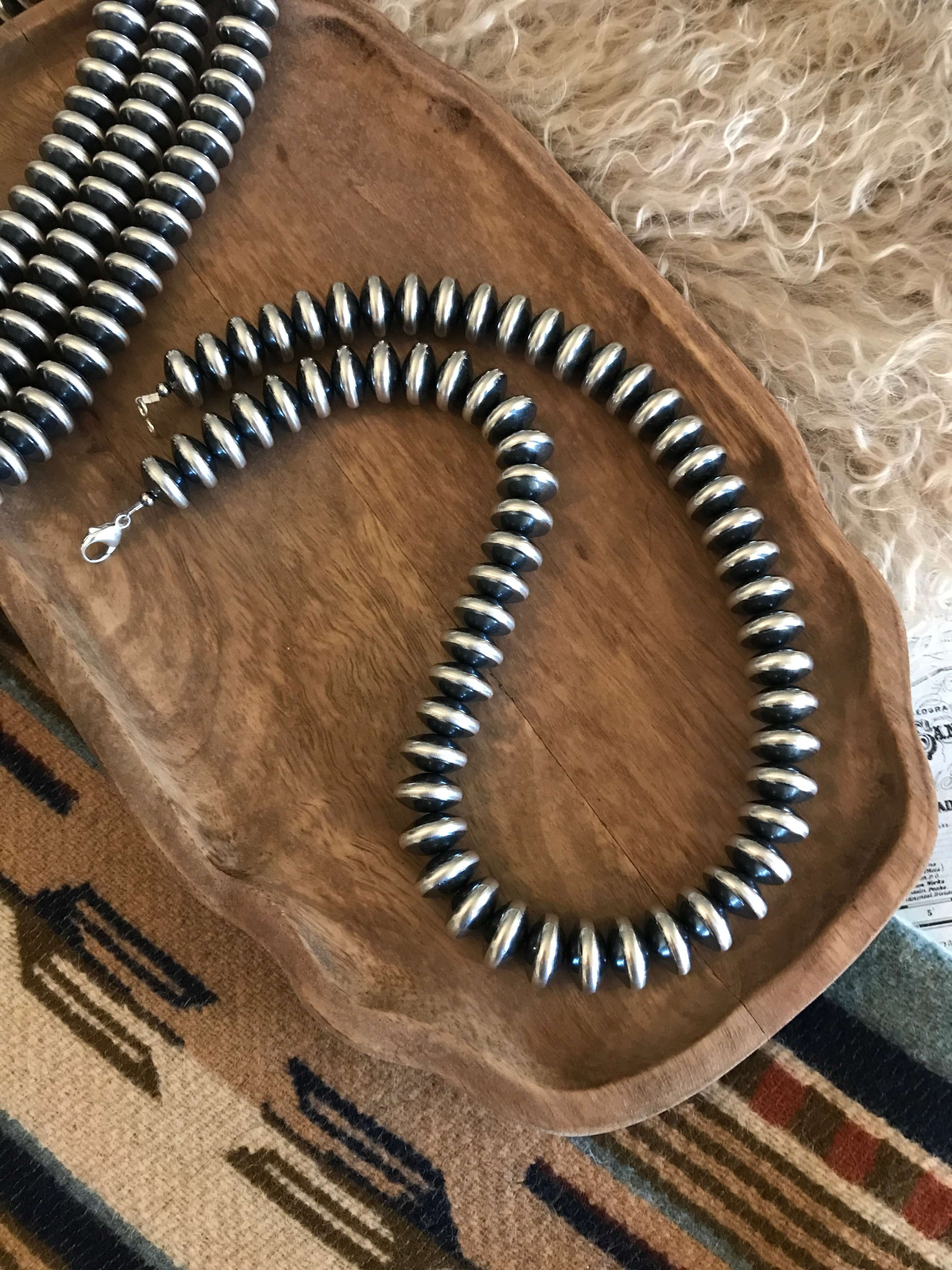 The Texas 16mm Saucer Pearl Necklace - Image 9