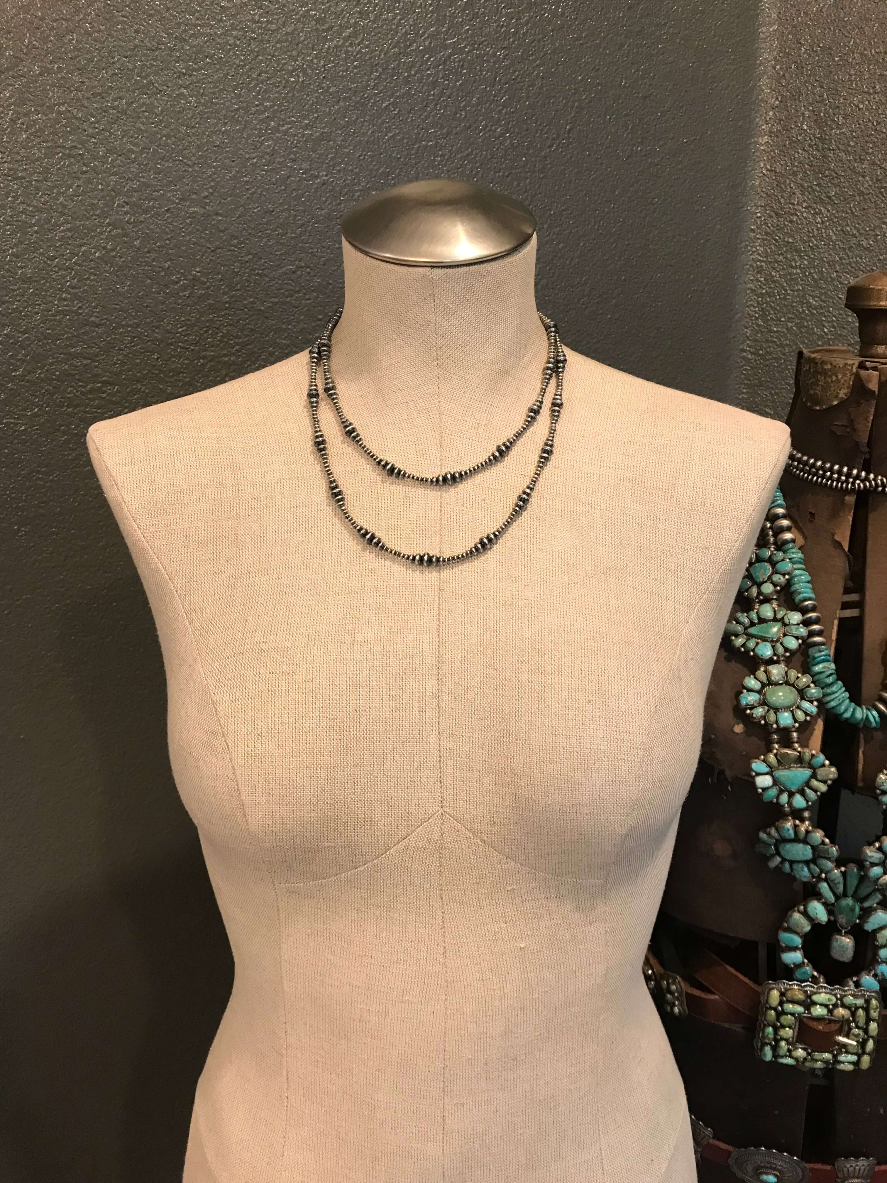 The Valency Saucer Necklace - Image 4