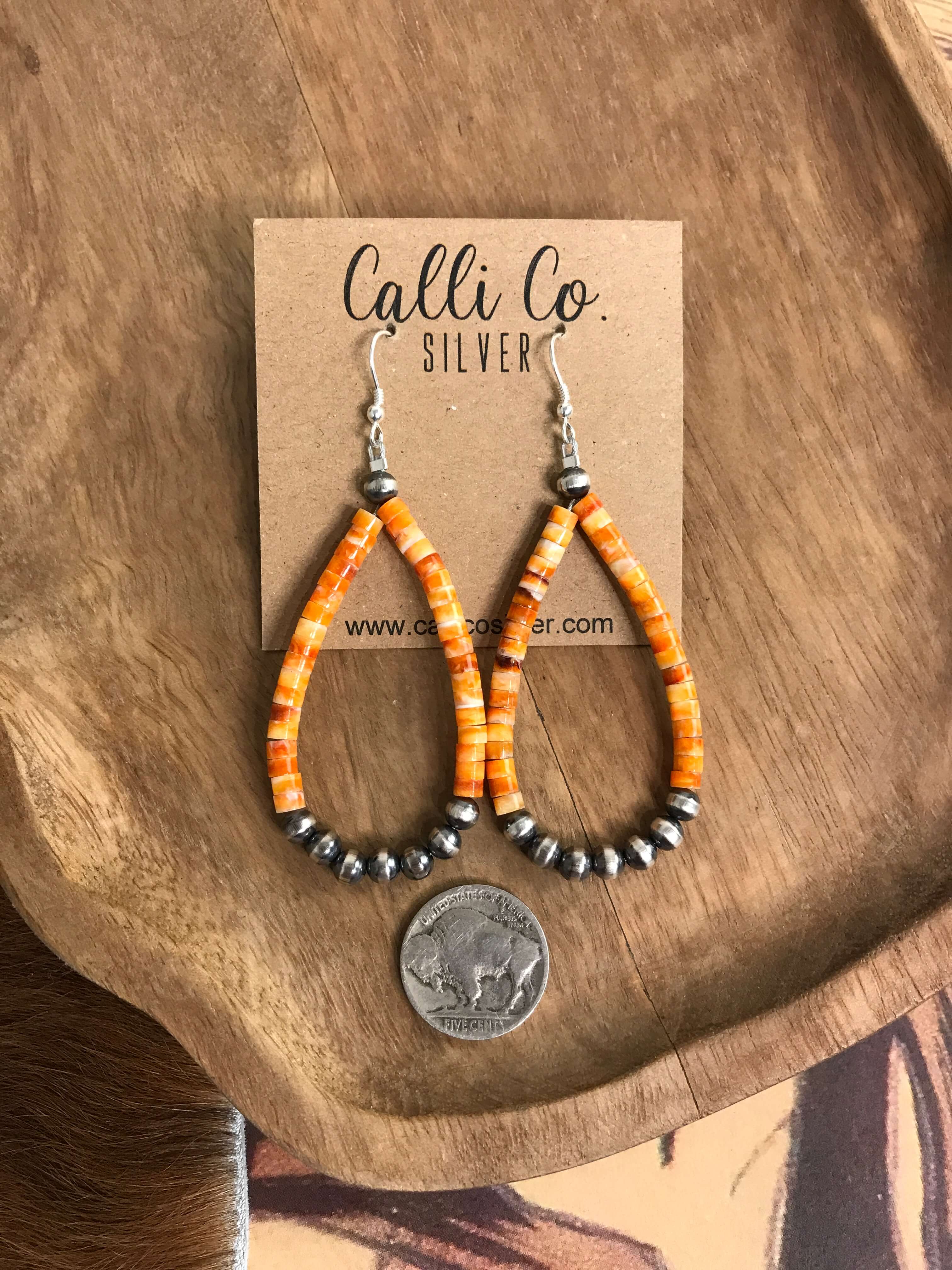 The Vananda Hoop Earrings - Image 2