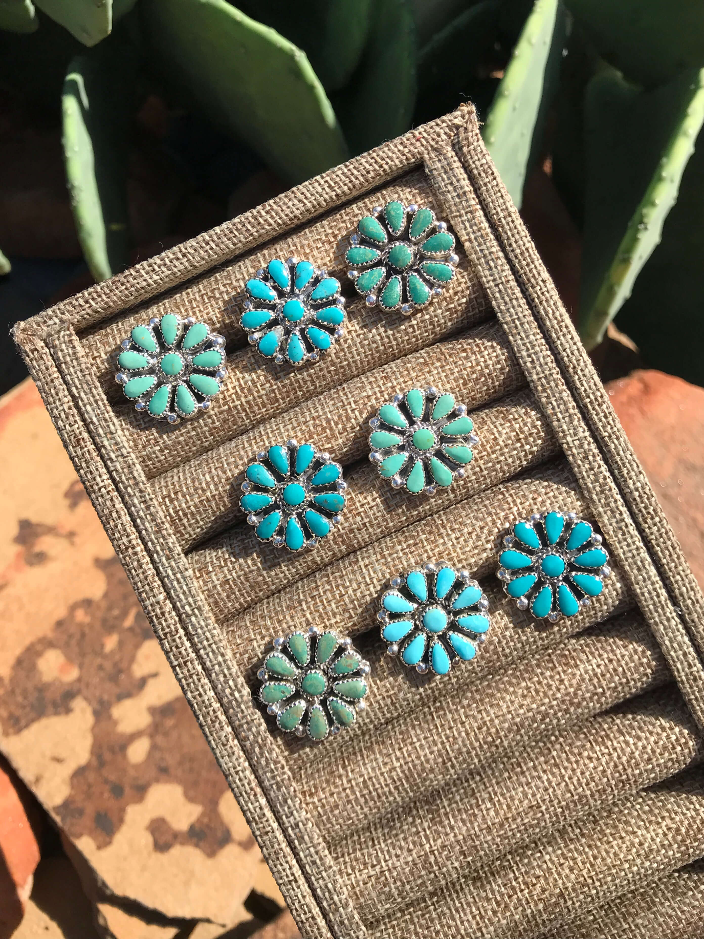The Waylon Adjustable Turquoise Cluster Rings - Image 4