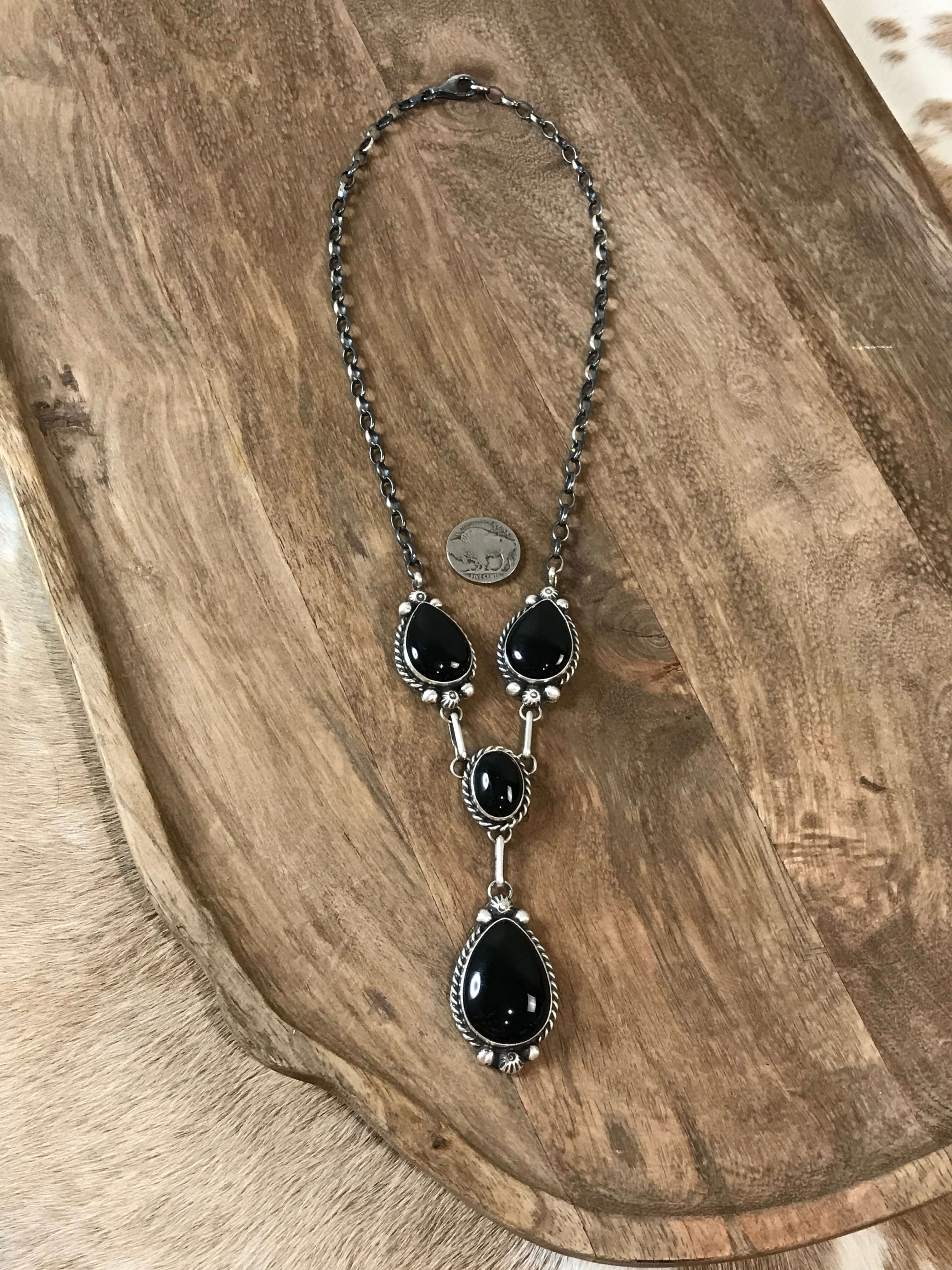 The Wrenley Onyx Lariat Necklace Set - Image 6