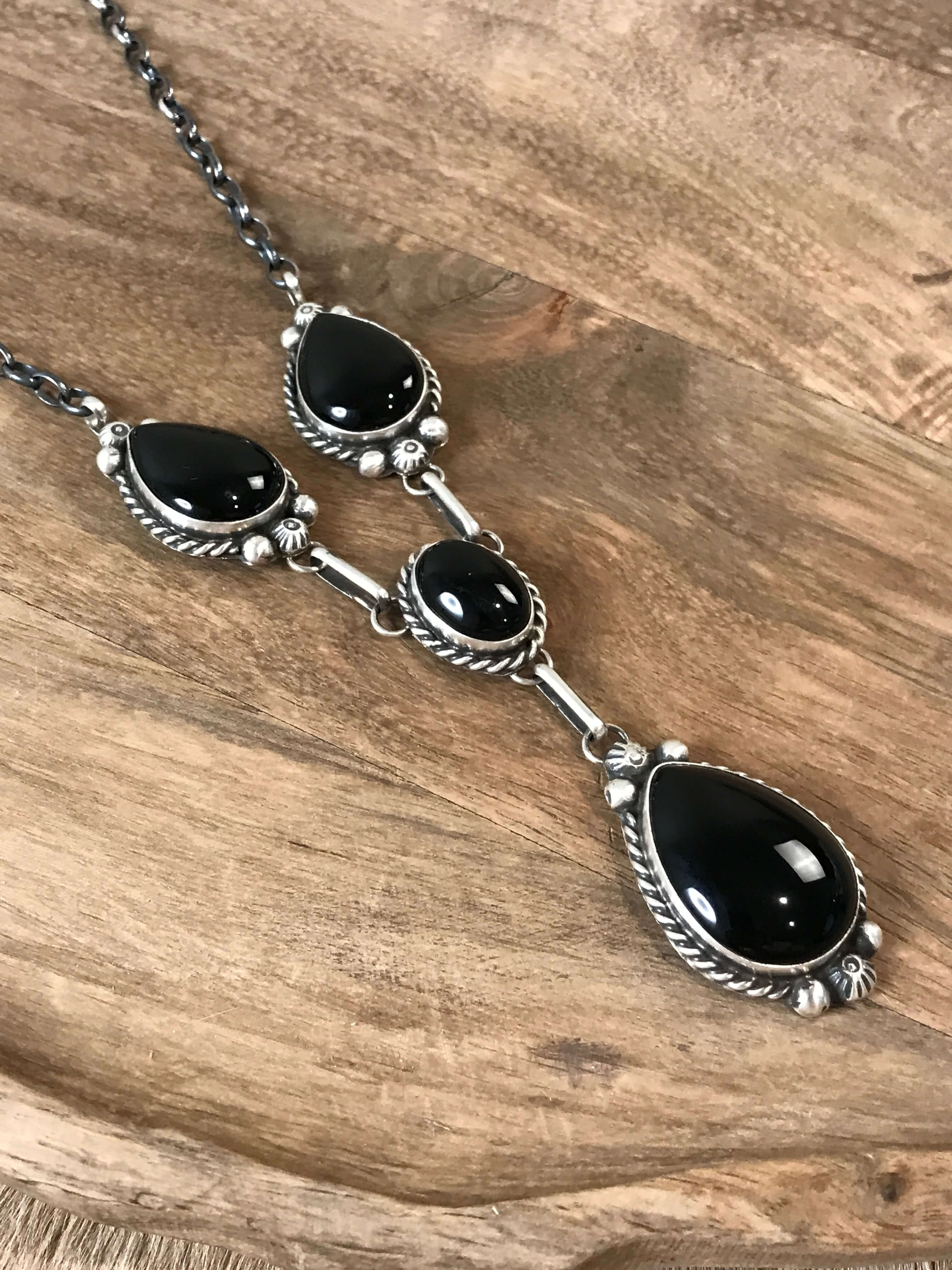 The Wrenley Onyx Lariat Necklace Set - Image 7
