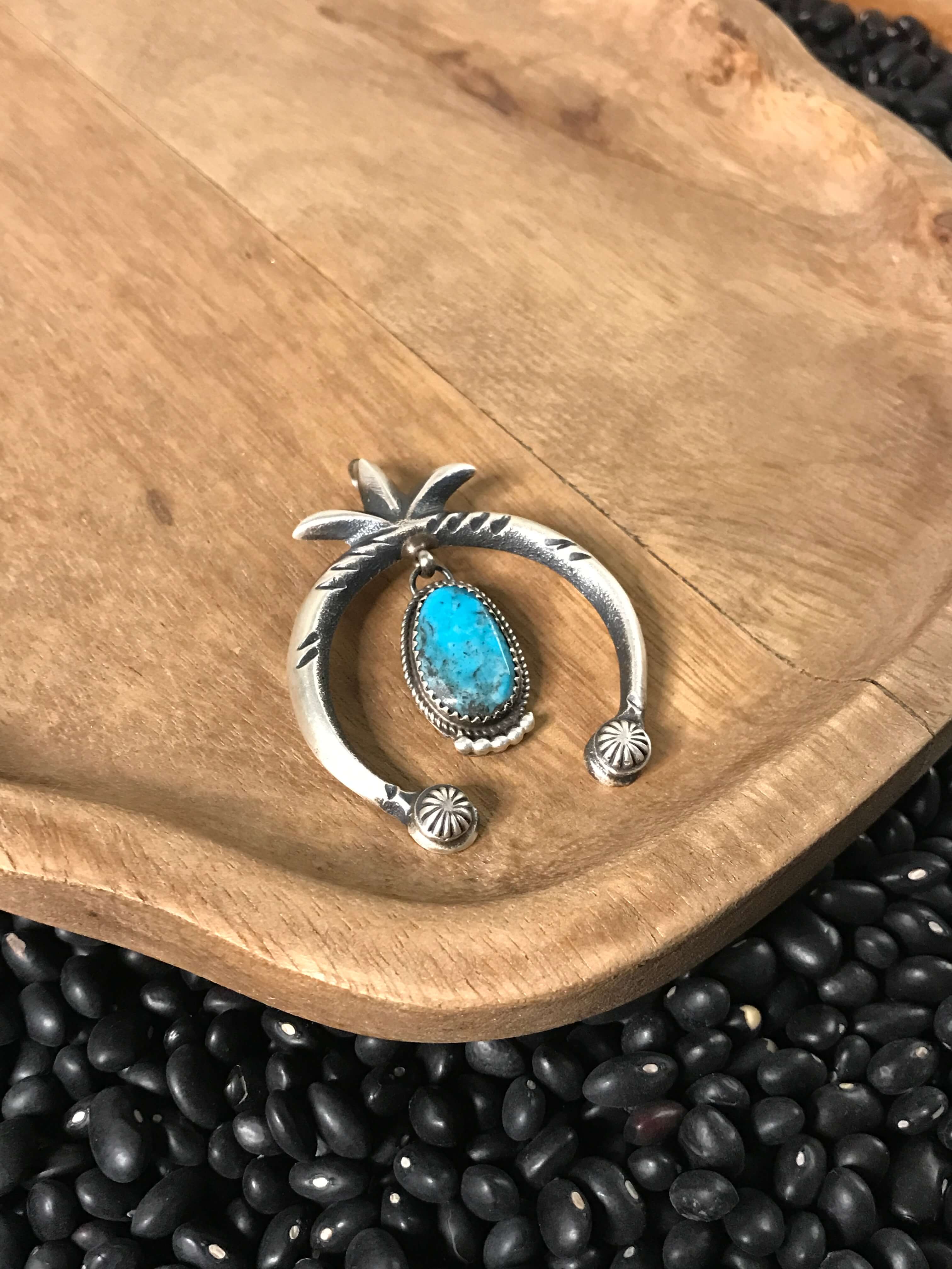 The Yavapai Naja Pendant, 4